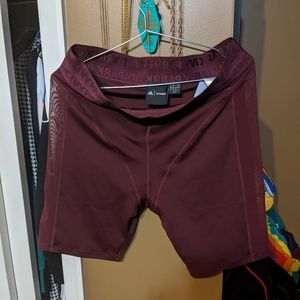 NWT Ivy Park Cycling Shorts